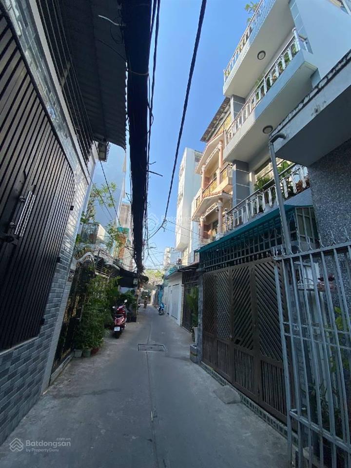 Hẻm đẹp, bến vân đồn quận 4, 76m2, thuận tiện vào trung tâm. sổ riêng, pháp lý chuẩn