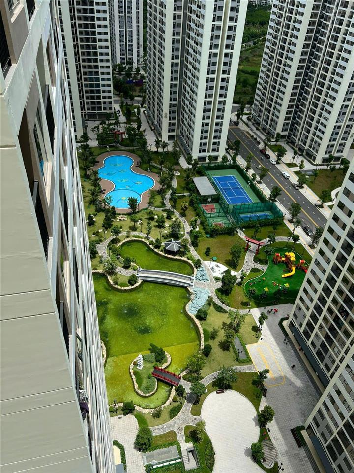 Bán cc the origami  vinhomes grand park, 2,1 tỷ,t25, 35m2, hàng hiếm tại quận 9, hcm