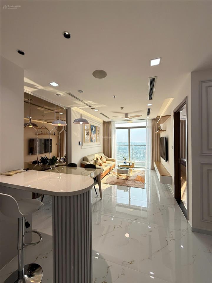 Nhà đẹp vinhomes central park  căn hộ 2pn, 2wc  nội thất chưa bóc seal