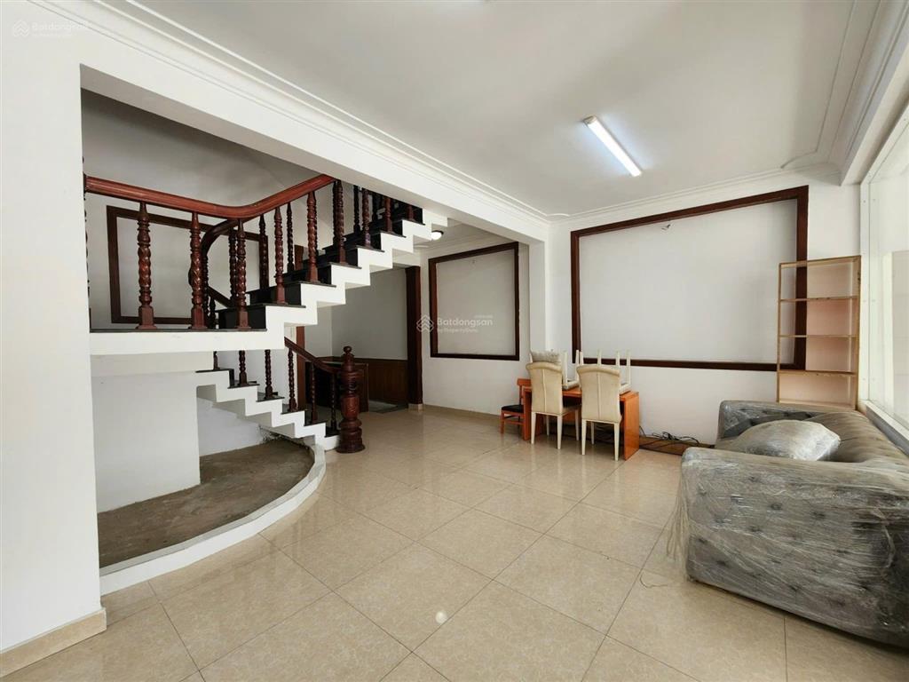 Bán nhà mặt phố tại số 1, bình hưng hòa b, bình tân, giá cực chất 12,9 tỷ, 90 m2