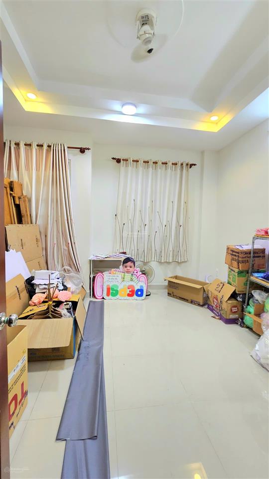 Bán nhà 4 tầng vị trí vàng đường tân xuân chợ sỉ tân bình