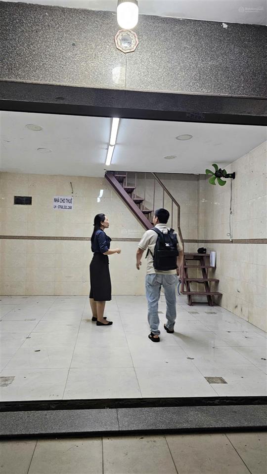 Siêu phẩm mặt tiền chợ vải phú thọ hòa giá chỉ 3,99 tỷ