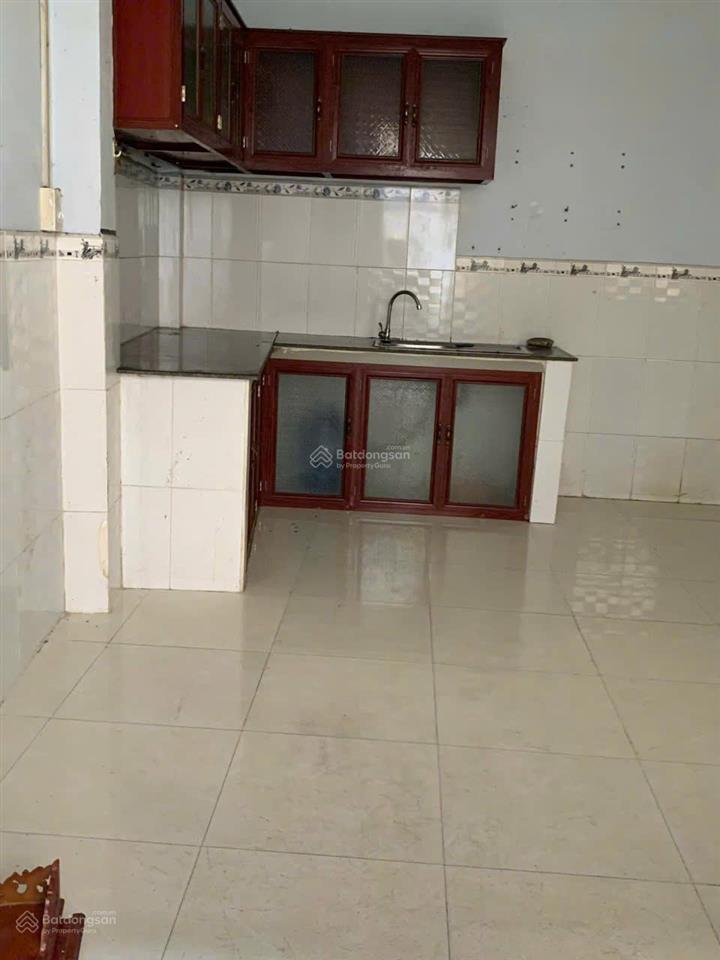 Bán gấp nhà riêng tại lũy bán bích, 3,55 tỷ, 26,4 m2, đẹp, nhiều tiện ích