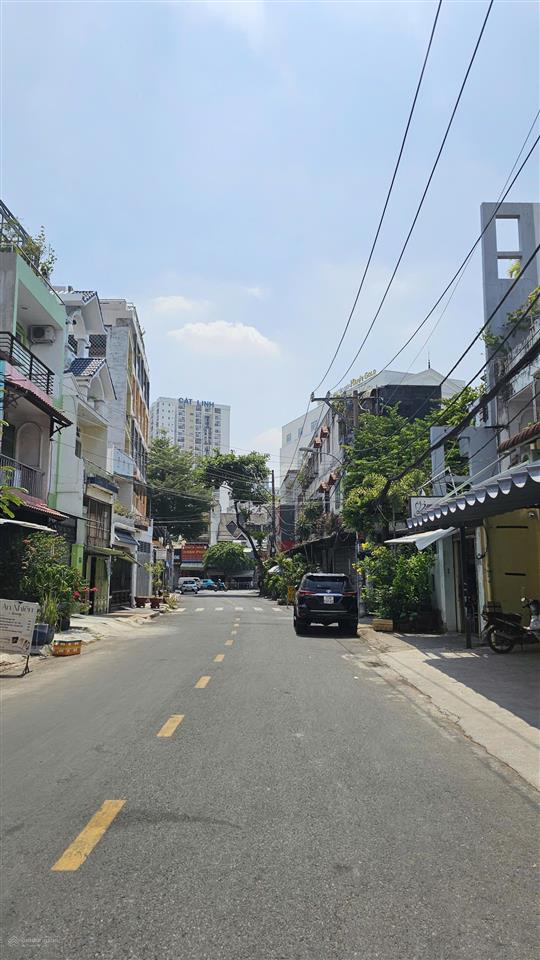 Bán gấp nhà riêng tại lũy bán bích, 3,55 tỷ, 26,4 m2, đẹp, nhiều tiện ích
