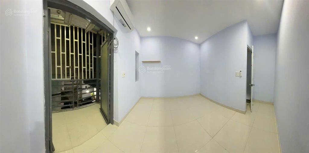 Bán nhà riêng tại trần hưng đạo, 5,5 tỷ, 27,5 m2, pháp lý đầy đủ, chính chủ