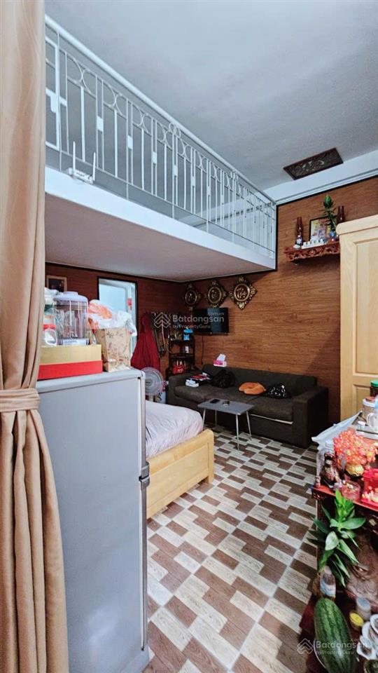 1 tỷ mấy có hộ khẩu, sổ đỏ lê văn sỹ tân bình, căn hộ rộng, thoáng, mặt tiền đắc địa