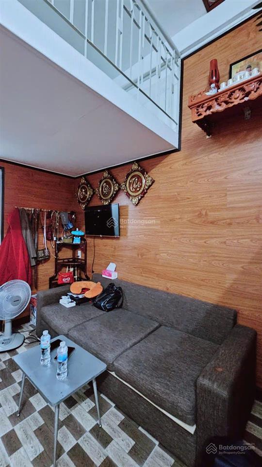 1 tỷ mấy có hộ khẩu, sổ đỏ lê văn sỹ tân bình, căn hộ rộng, thoáng, mặt tiền đắc địa