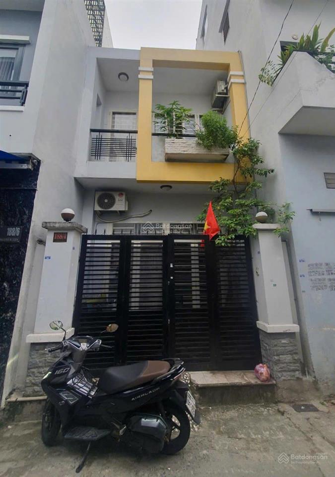 Bán nhà riêng tại đường nguyễn súy, 5,6 tỷ, 32,5 m2, view đẹp