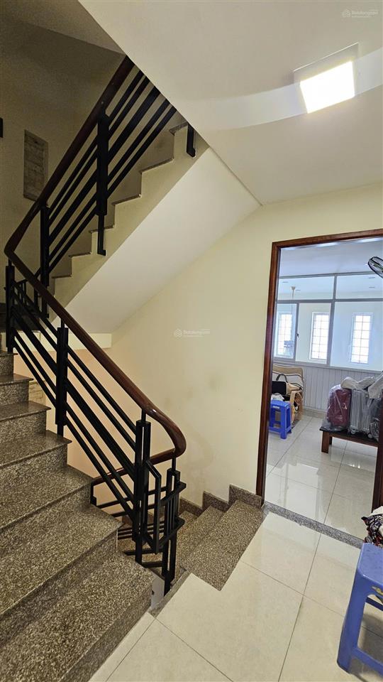 Bán nhà riêng tại 33, tứ hải, p. 6, q.tân bình, 8,3 tỷ, 74,32 m², chỉ với hot!