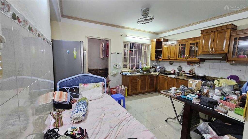Bán nhà riêng tại 33, tứ hải, p. 6, q.tân bình, 8,3 tỷ, 74,32 m², chỉ với hot!