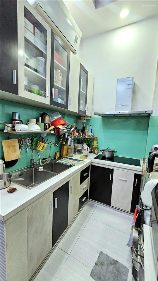 Bán gấp nhà riêng 4pn, 3t, 82.8m2 tại phú trung, q.tân phú, giá 15 tỷ