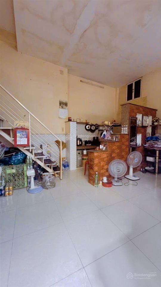 Bán nhà quận 3 giá gấp chỉ 3.3 tỷ ngang 6 mét