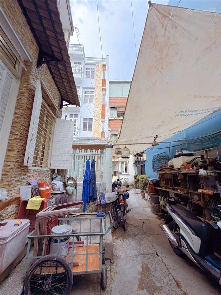 Bán nhà quận 3 giá gấp chỉ 3.3 tỷ ngang 6 mét