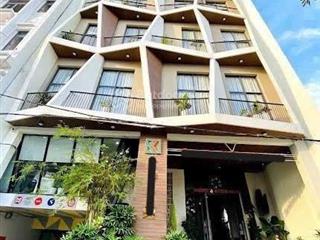 Bán khách sạn siêu doanh thu nguyễn văn linh quận 7 100 phòng. full nội thất hđt 1tỷ/th. giá 160 tỷ