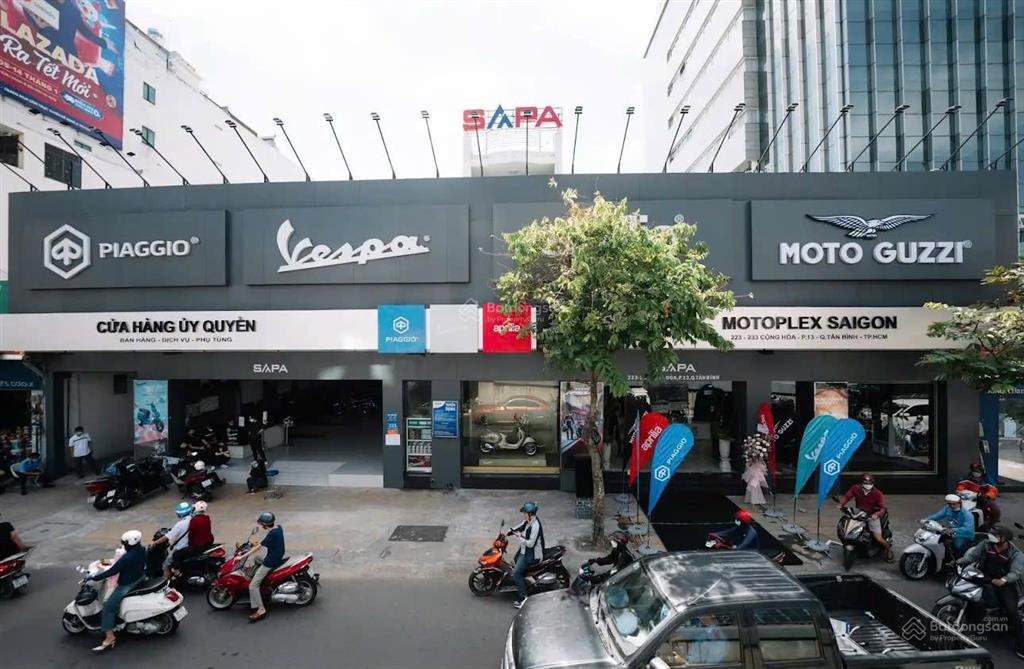 Bán nhà mặt tiền siêu hót cộng hòa, 350tỷ về 180 tỷ, (27x45m) hđt 350tr/th anh em mua đợi khi nào