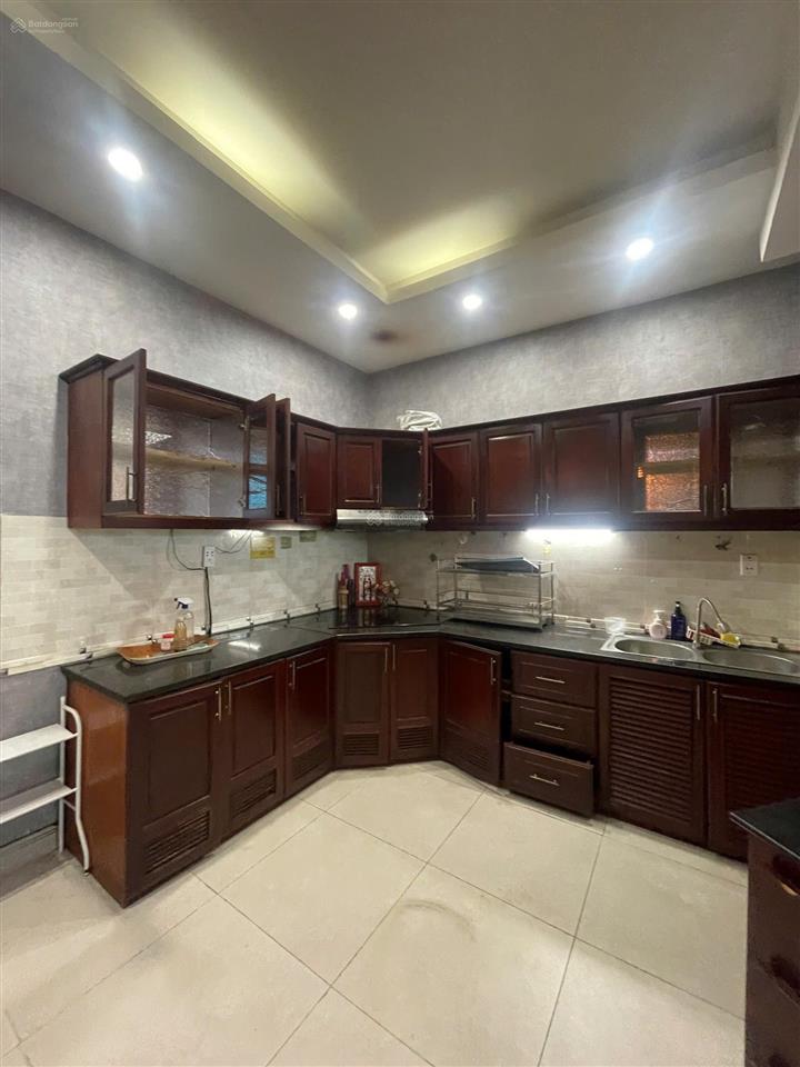 Bán gấp đi định cư! nhà mặt tiền đường số 5 kdc him lam đồng diều| nhà đẹp 4 tầng ngang 5m