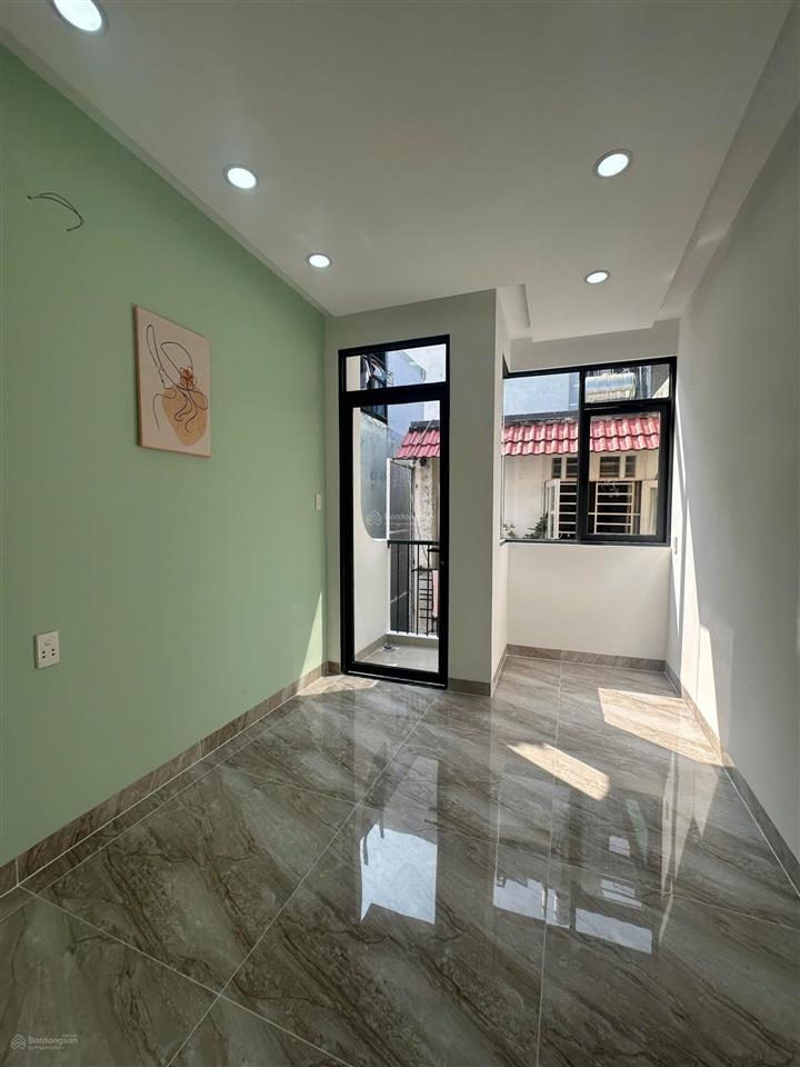 Nhà đẹp đón xuân! 4 tầng| 3 phòng ngủ| hẻm 154 âu dương lân p.chánh hưng quận 8