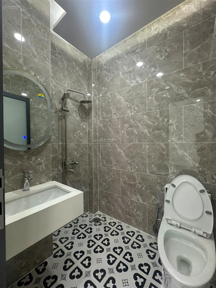 Nhà đẹp đón xuân! 4 tầng| 3 phòng ngủ| hẻm 154 âu dương lân p.chánh hưng quận 8