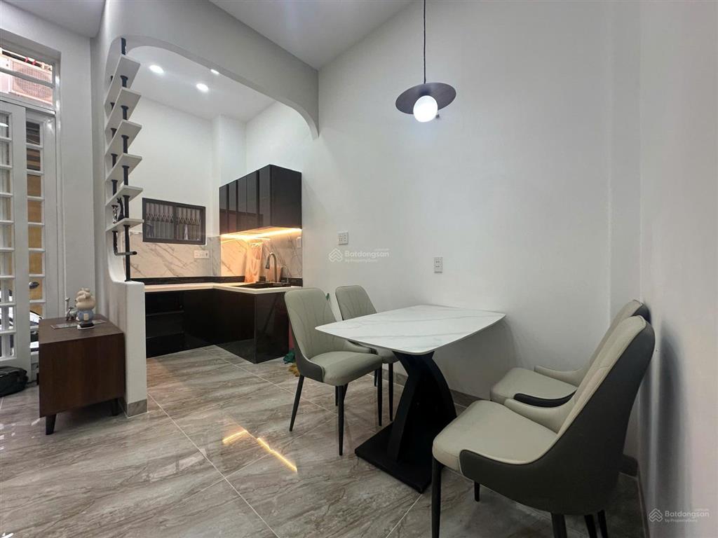 Nhà đẹp đón xuân! 4 tầng| 3 phòng ngủ| hẻm 154 âu dương lân p.chánh hưng quận 8