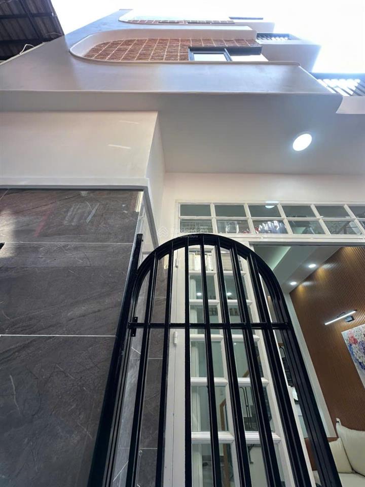 Nhà đẹp đón xuân! 4 tầng| 3 phòng ngủ| hẻm 154 âu dương lân p.chánh hưng quận 8