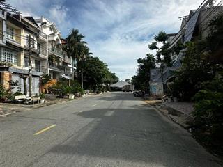 Bán gấp! hàng hiếm mặt tiền đường lớn 20| ngang 6 x 18m| kdc lê bôi, phạm thế hiển quận 8