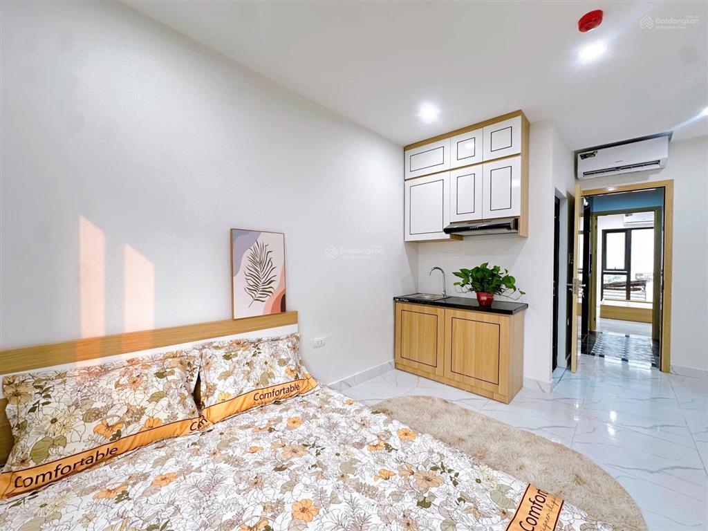 Cho thuê ccmn giá 3tr800 mới hoàn thiện tại 28 ngõ 366 đường mỹ đình 1, (50m ra ô tô đỗ)