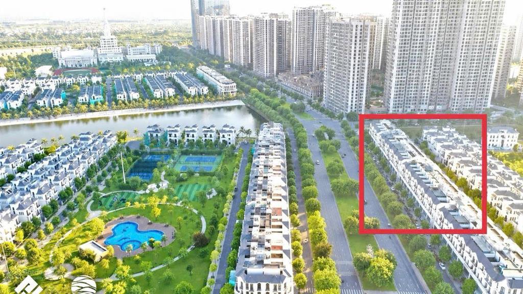 Ngọc trai 8, mt 7m, 5 tầng, 90m², xẻ khe, kinh doanh, mặt đường 52m tại ocp1