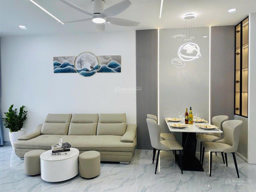 Chủ cần bán căn 1834 toà oc1a, tầng trung, view biển, diện tích 70,56 m2, view trực diện biển