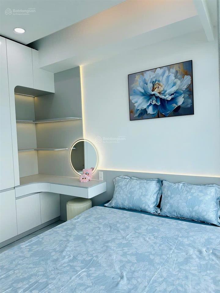 Chủ cần bán căn 1834 toà oc1a, tầng trung, view biển, diện tích 70,56 m2, view trực diện biển