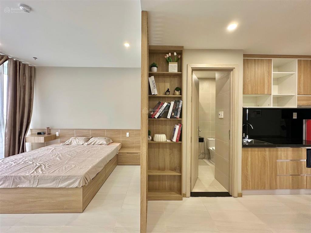 Căn hộ view hồ mới xây, 34m2  sát ecogreen, ufm quận 7