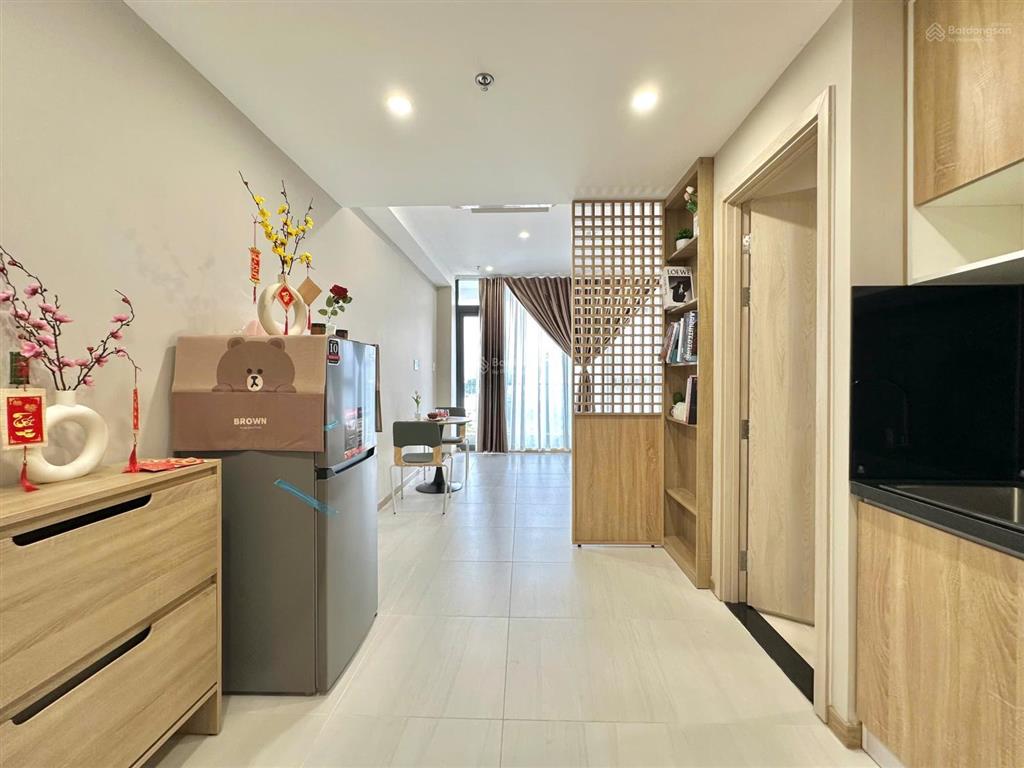 Căn hộ view hồ mới xây, 34m2  sát ecogreen, ufm quận 7
