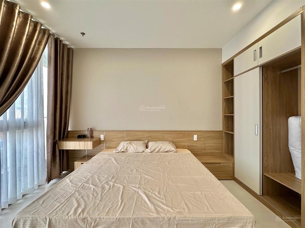 Căn hộ view hồ mới xây, 34m2  sát ecogreen, ufm quận 7