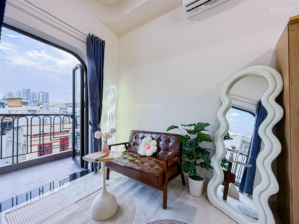 Căn hộ có gác full nội thất  gần kcx tân thuận, kdc nam long, ufm, nttu quận 7