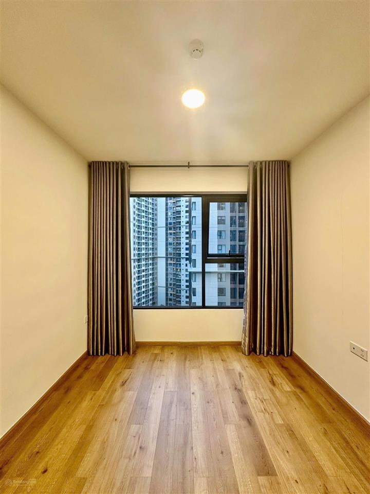 Bán ch akari căn 2pn giá 3.6 tỷ, 75m2 giá 3.9 tỷ, 3pn giá 5 tỷ, sổ hồng sẵn
