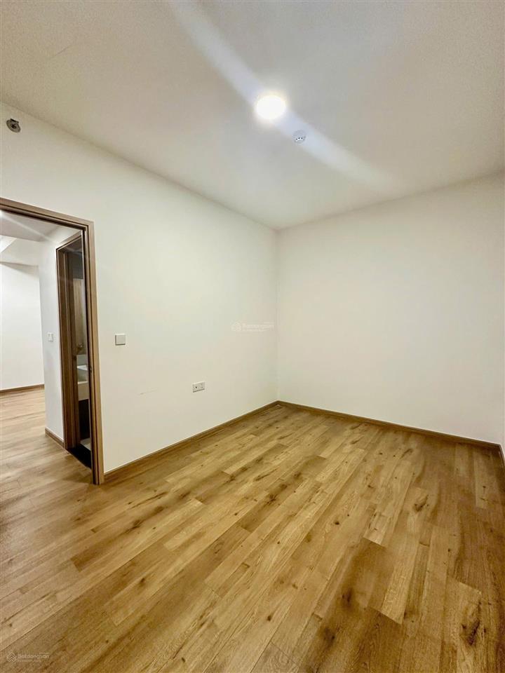 Bán ch akari căn 2pn giá 3.6 tỷ, 75m2 giá 3.9 tỷ, 3pn giá 5 tỷ, sổ hồng sẵn