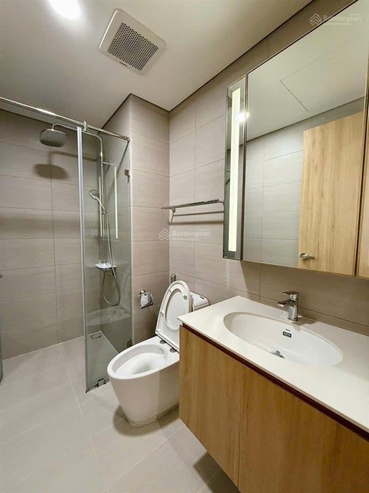 Bán ch akari căn 2pn giá 3.6 tỷ, 75m2 giá 3.9 tỷ, 3pn giá 5 tỷ, sổ hồng sẵn