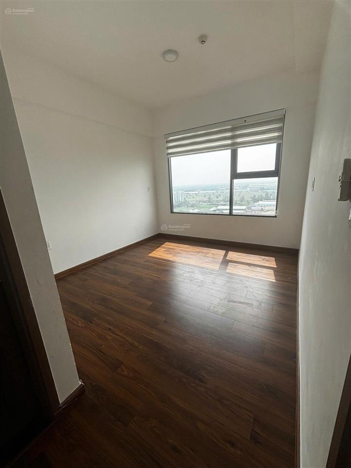 Cho thuê ch akari diện tích 75m2 (2pn+2wc ) có rèm, giàn phơi, bếp, máy hút giá 9tr/th0911 091 ***