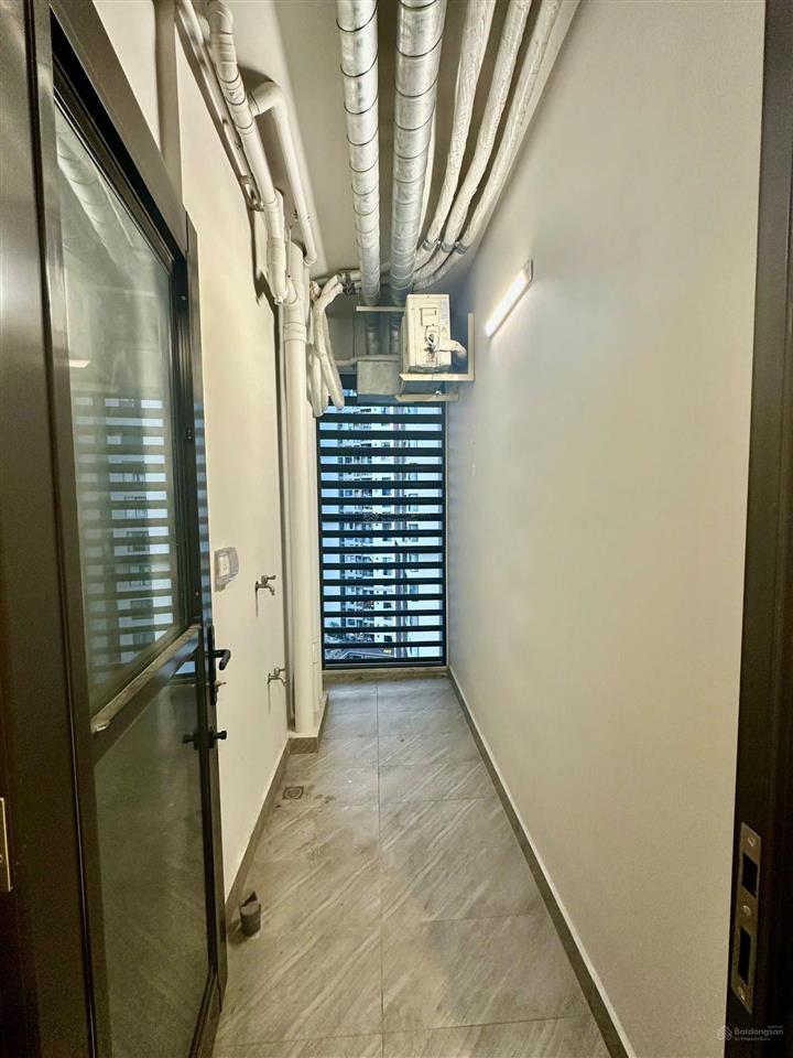Bán ch akari diện tích 63m² (2pn+1wc), giá 3,7 tỷ, nh hỗ trợ vay 80%, sổ hồng  0911 091 ***
