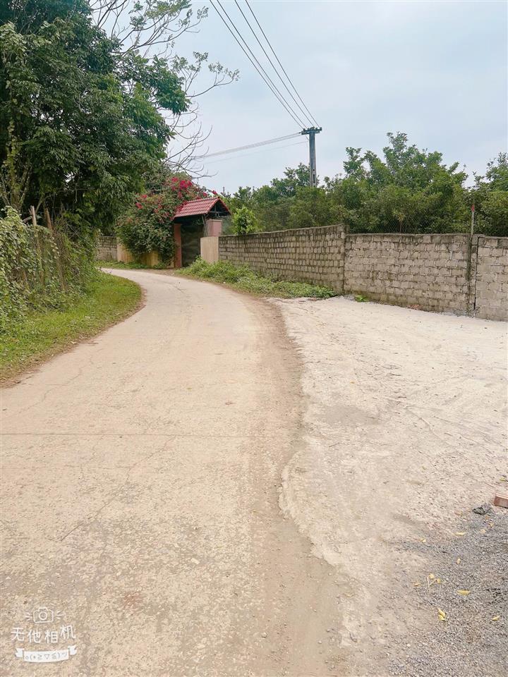 Siêu víp mảnh đất vàng tt ngã ba hàng đồi , sổ đỏ chính chủ , sinh lời nhanh , vô vàn tiện ích , gi