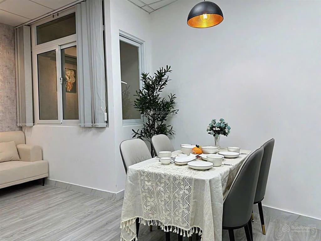 Chính chủ cho thuê  căn hộ dịch vụ ( thang máy ) phường 2  quận tân bình  tphcm. 0346 850 ***