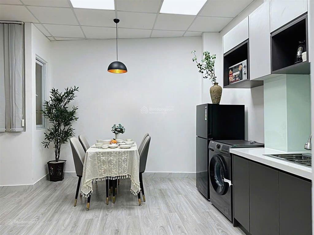 Chính chủ cho thuê  căn hộ dịch vụ ( thang máy ) phường 2  quận tân bình  tphcm. 0346 850 ***