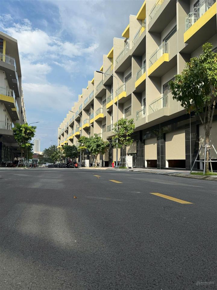 Chủ đầu tư bcons thanh lý 01 căn nhà phố duy nhất ở khu đô thị ngay làng đại học qg tp.hcm, 8,48 tỷ