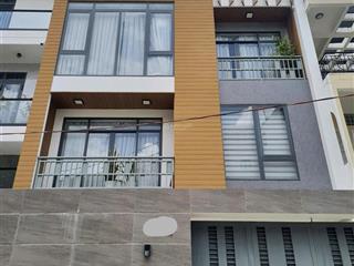 5.5x16m, 4 lầu, hđt 30tr, nhà mt khu nguyễn trọng tuyển, gần công viên hoàng văn thụ, bán 14.8 tỷ