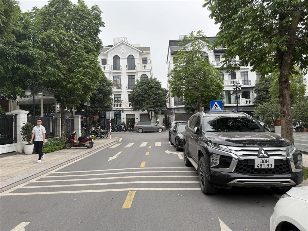 32 tỷ! bt song lập sb17 gần biển, đường thông hướng đông nam giá tốt, hiếm căn
