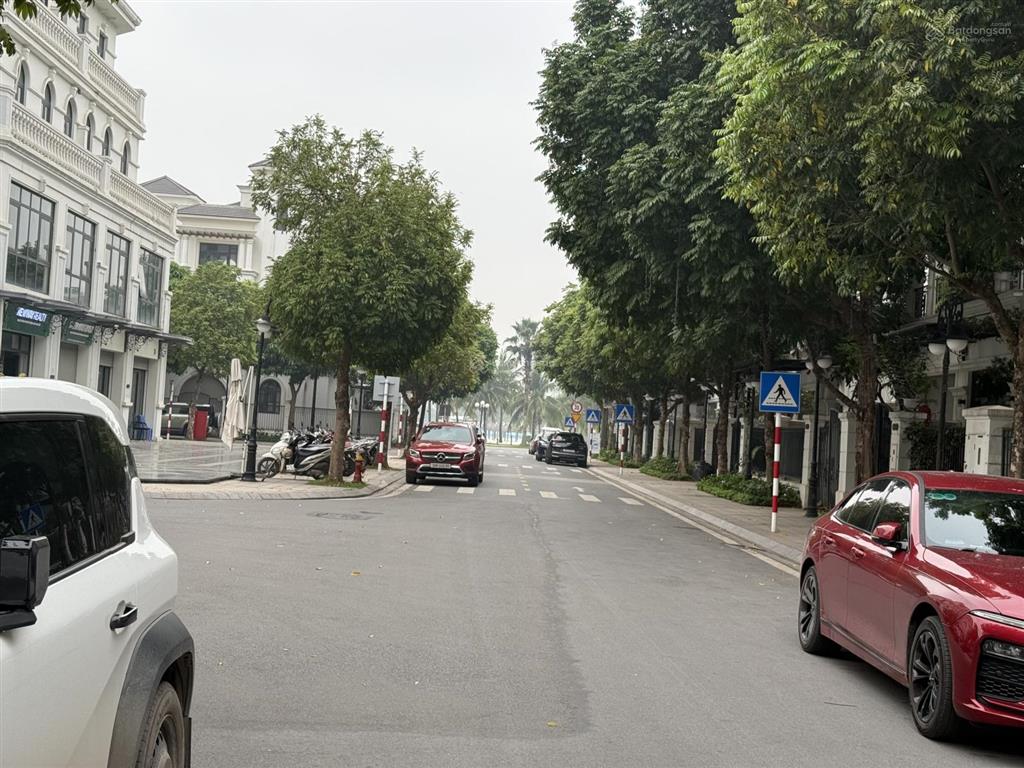 32 tỷ! bt song lập sb17 gần biển, đường thông hướng đông nam giá tốt, hiếm căn