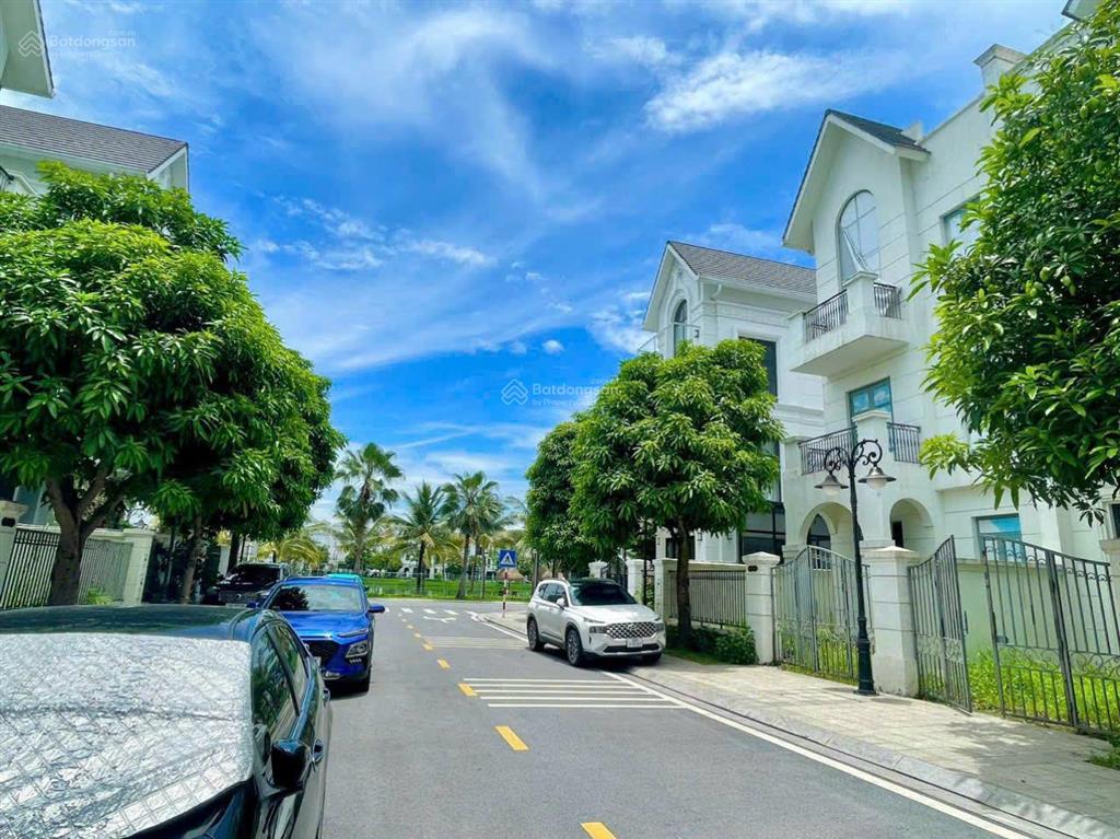 24 tỷ! cắt nhanh bt song lập san hô gần hồ, gần công viên giá cạnh tranh tại vhop1