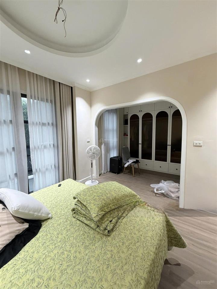 Bán gấp 26 tỷ! bt song lập 150m2 full đồ đẹp 5pn giá sập sàn tại vinhomes ocean park 1