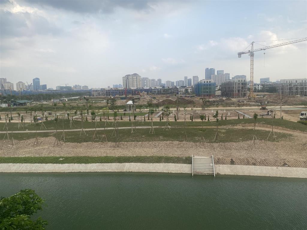 Mở bán biệt thự noble palace tây hồ 300m2, view mặt nước lõi công viên 65ha