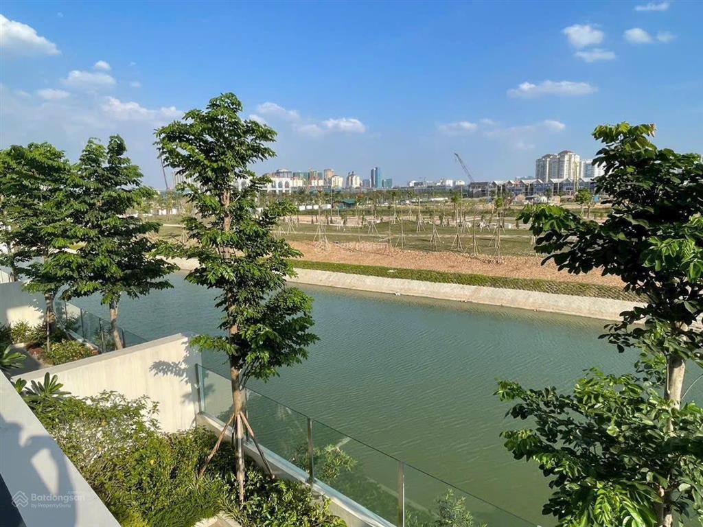 Mở bán biệt thự noble palace tây hồ 300m2, view mặt nước lõi công viên 65ha