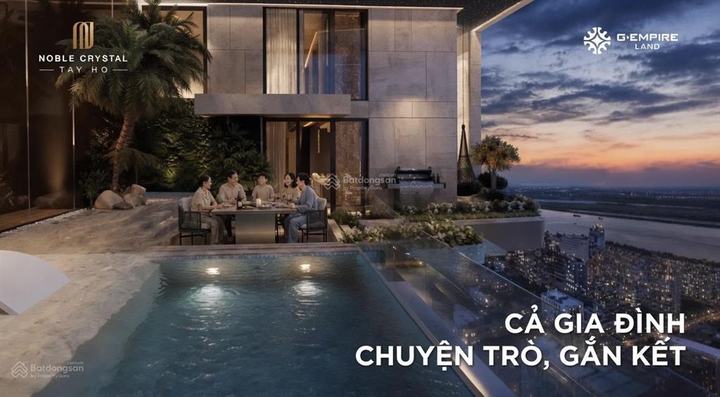Noble crystal tây hồ ciputra, bể bơi sân vườn, view hồ tây sông hồng